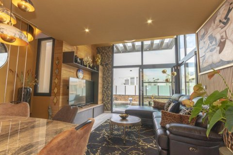 Huvila myytävänä Cabo Roig, Alicante, Espanja, 3 makuuhuonetta, 130 m2 No. 143795 - kuva 6