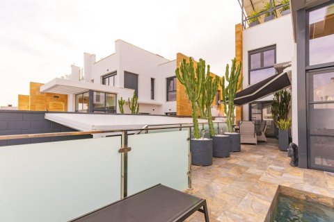 Huvila myytävänä Cabo Roig, Alicante, Espanja, 3 makuuhuonetta, 130 m2 No. 143795 - kuva 8