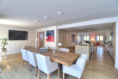 Villa for sale in Santa Ponsa, Mallorca, Spain 4 bedrooms, 400 sq.m. No. 148036 - photo 7