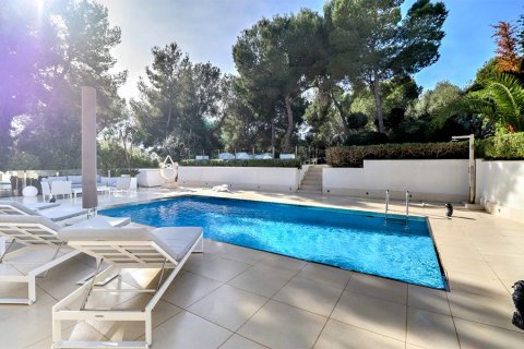 Villa for sale in Santa Ponsa, Mallorca, Spain 4 bedrooms, 400 sq.m. No. 148036 - photo 19