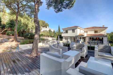 Villa for sale in Santa Ponsa, Mallorca, Spain 4 bedrooms, 400 sq.m. No. 148036 - photo 23