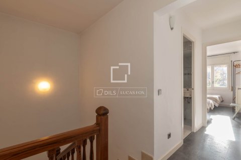 Huvila vuokrattavana Sant Cugat Del Valles, Barcelona, Espanja, 4 makuuhuonetta, 200 m2 No. 151026 - kuva 18