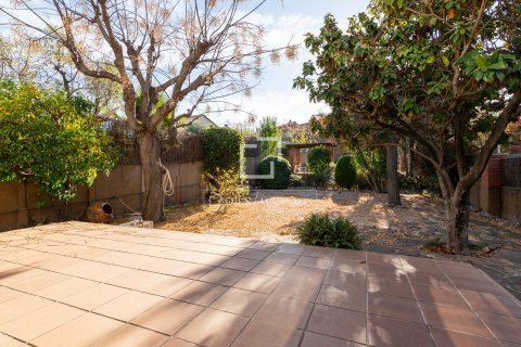 Huvila vuokrattavana Sant Cugat Del Valles, Barcelona, Espanja, 4 makuuhuonetta, 200 m2 No. 151026 - kuva 20