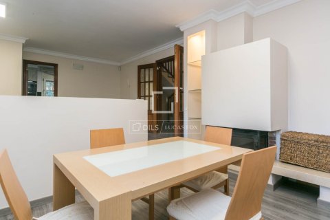 Willa w Gava, Barcelona, Hiszpania 6 sypialni, 244 mkw. nr 151021 – zdjęcie 3