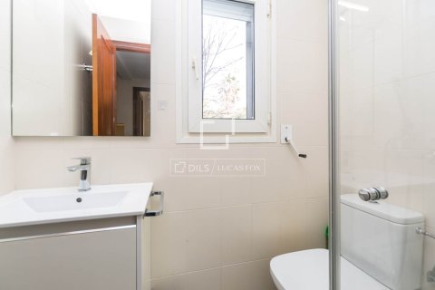 Willa w Gava, Barcelona, Hiszpania 6 sypialni, 244 mkw. nr 151021 – zdjęcie 20