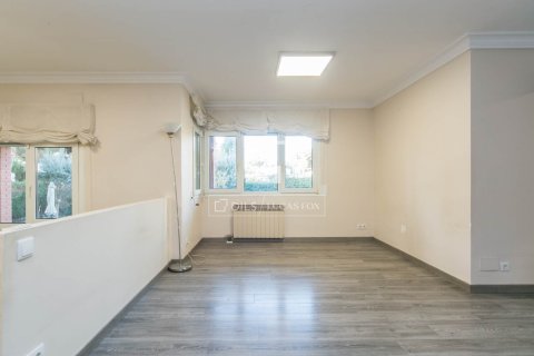 Willa w Gava, Barcelona, Hiszpania 6 sypialni, 244 mkw. nr 151021 – zdjęcie 6