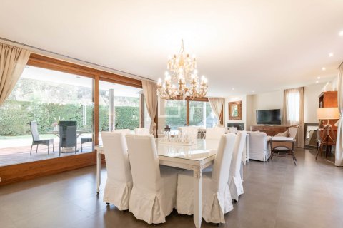 Villa à louer à Sant Cugat Del Valles, Barcelona, Espagne, 6 chambres, 500 m2 No. 151022 - photo 5