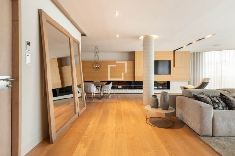 Apartment à louer à Barcelona, Espagne, 6 chambres, 398 m2 No. 151024 - photo 21