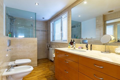 Wohnung zur Miete in Esplugues de Llobregat, Barcelona, Spanien 3 Schlafzimmer, 192 m2 Nr. 151027 - Foto 27