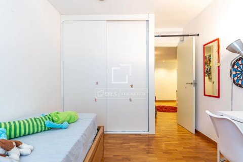 Wohnung zur Miete in Esplugues de Llobregat, Barcelona, Spanien 3 Schlafzimmer, 192 m2 Nr. 151027 - Foto 21