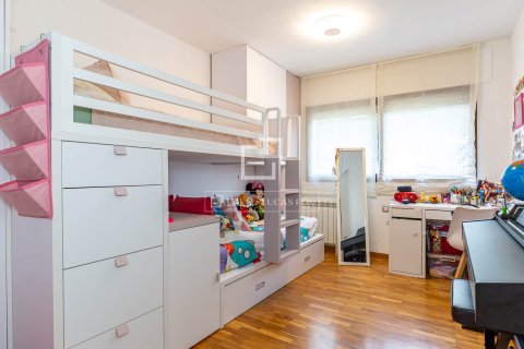 Wohnung zur Miete in Esplugues de Llobregat, Barcelona, Spanien 3 Schlafzimmer, 192 m2 Nr. 151027 - Foto 19