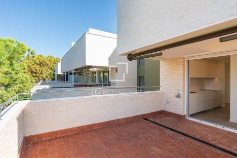 Dzīvoklis īrēšanai Castelldefels, Barcelona, Spānijā 2 istabas, 83 m2 Nr. 151025 - attēls 18