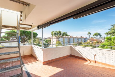 Dzīvoklis īrēšanai Castelldefels, Barcelona, Spānijā 2 istabas, 83 m2 Nr. 151025 - attēls 16