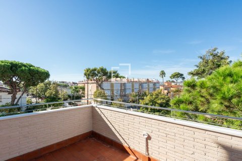 Dzīvoklis īrēšanai Castelldefels, Barcelona, Spānijā 2 istabas, 83 m2 Nr. 151025 - attēls 20