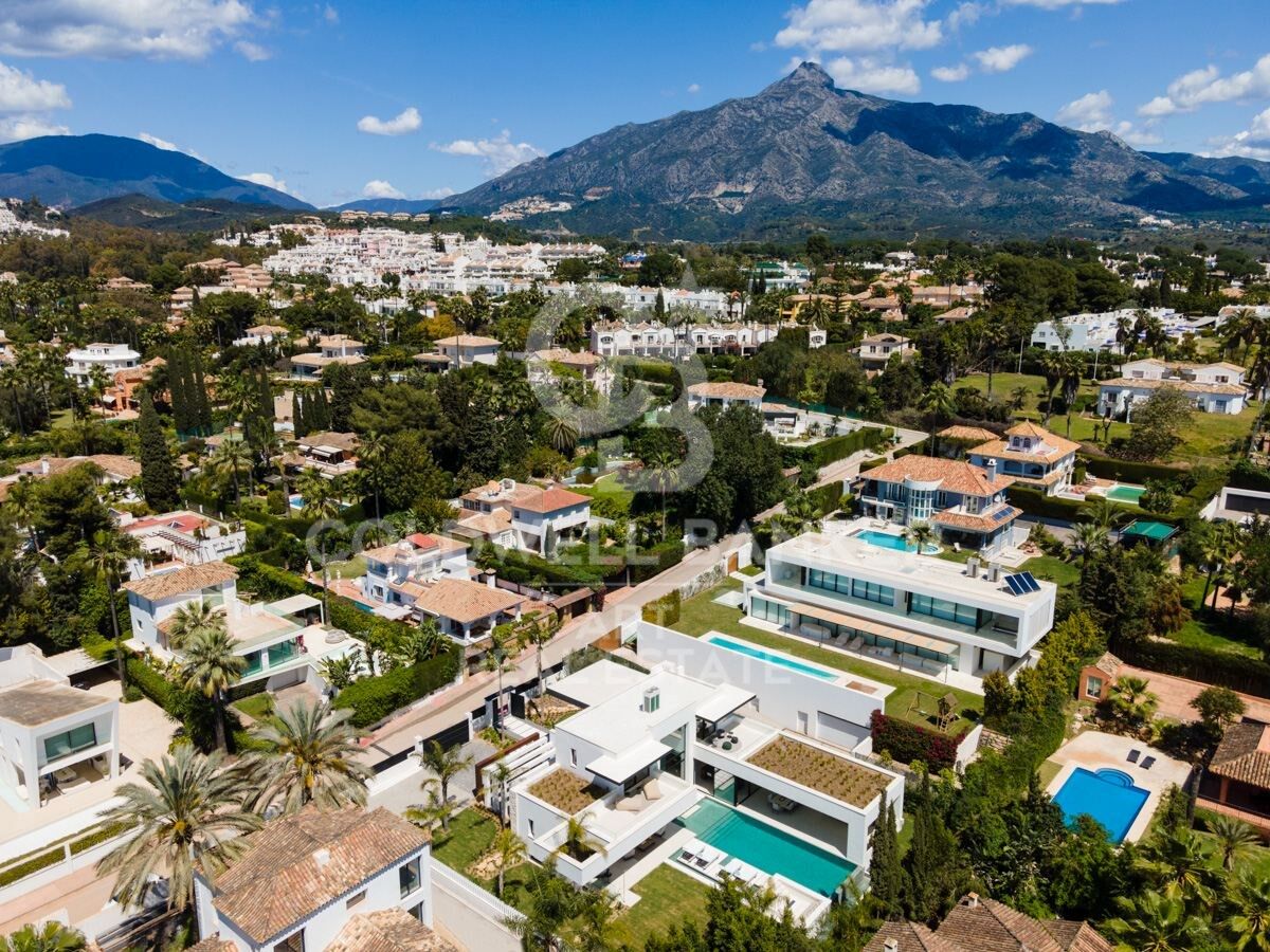 Huvila Marbella, Malaga, Espanja 5 makuuhuonetta, 667 m2 No. 159140