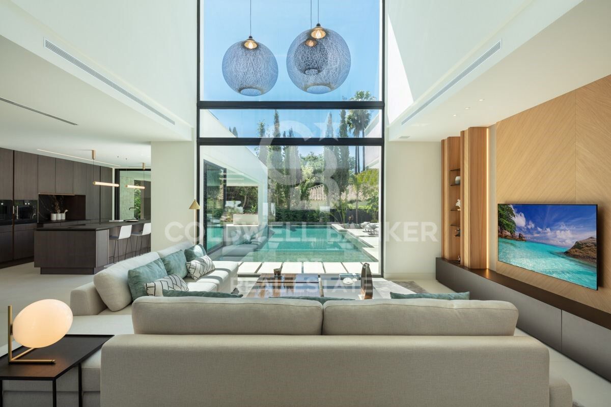 Huvila Marbella, Malaga, Espanja 5 makuuhuonetta, 667 m2 No. 159140