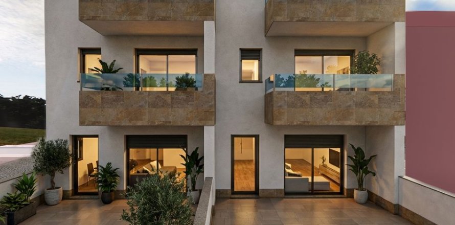 Apartment in Bigastro, Alicante, Spain 2 bedrooms, 126 sq.m. No. 155008