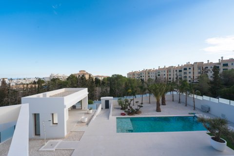 Villa till salu i Benejuzar, Alicante, Spanien 4 sovrum, 166 kvm. Nr. 191033 - foto 5