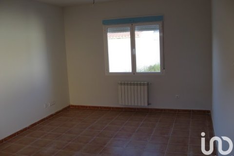 House for sale in Toledo, Spain 4 bedrooms, 185 sq.m. No. 185720 - photo 3