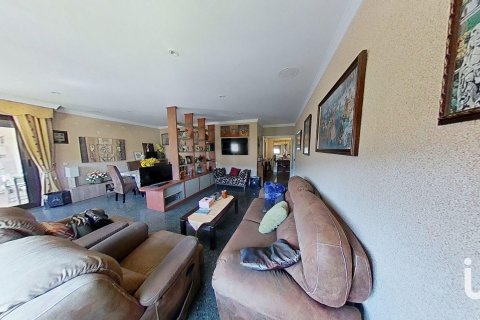 Apartamento en venta en Alcoy, Alicante, España 4 dormitorios, 140 m2 No. 185718 - foto 3
