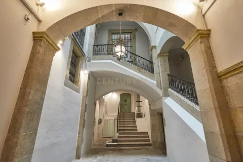 Oficina en venta en Barcelona, España 7 dormitorios, 512 m2 No. 181311 - foto 14