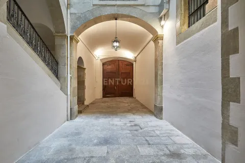 Oficina en venta en Barcelona, España 7 dormitorios, 512 m2 No. 181311 - foto 16