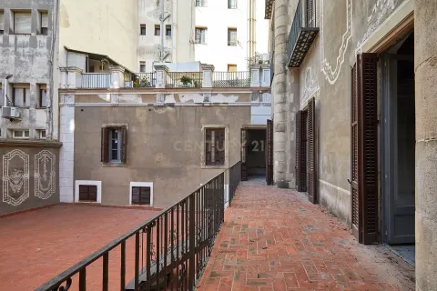 Oficina en venta en Barcelona, España 7 dormitorios, 512 m2 No. 181311 - foto 11