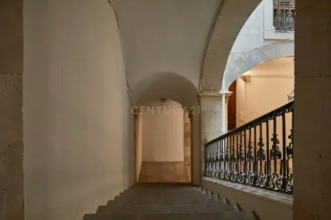 Oficina en venta en Barcelona, España 7 dormitorios, 512 m2 No. 181311 - foto 12