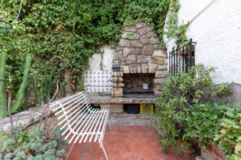 Villa for sale in Alicante, Spain 8 bedrooms, 473 sq.m. No. 154978 - photo 30