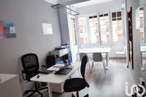 Lägenhet till salu i Leon, Spanien 260 kvm. Nr. 153610 - foto 3