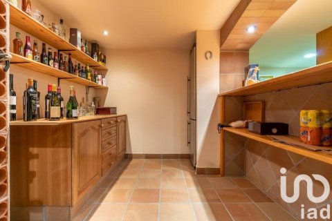 Сasa en venta en Tarragona, España 6 dormitorios, 520 m2 No. 153611 - foto 24