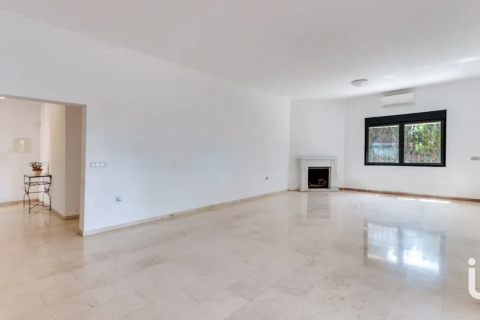 Māja pārdošanā Marbella, Malaga, Spānijā 4 istabas, 229 m2 Nr. 153615 - attēls 8