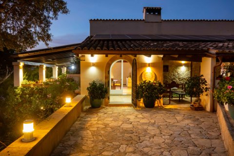 Villa for rent Port D'andratx, Mallorca, Spain 6 bedrooms, 485 sq.m. No. 139891 - photo 17