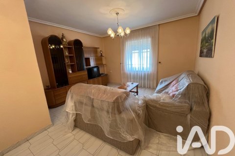 Apartamento en venta en Ciudad Rodrigo, Salamanca, España 3 dormitorios, 100 m2 No. 185431 - foto 7