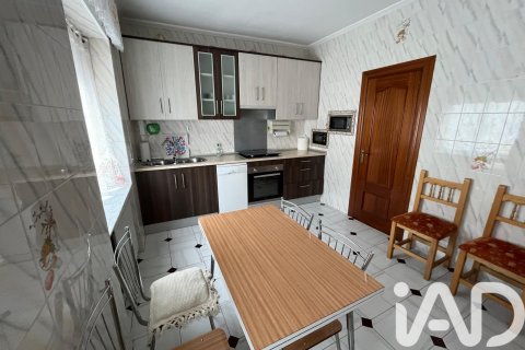 Apartamento en venta en Ciudad Rodrigo, Salamanca, España 3 dormitorios, 100 m2 No. 185431 - foto 3