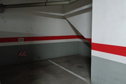 Garage à vendre à Elche, Alicante, Espagne, 33 m2 No. 185430 - photo 3