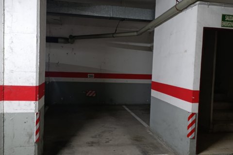 Garage à vendre à Elche, Alicante, Espagne, 33 m2 No. 185430 - photo 4