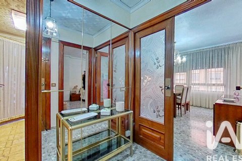 Apartamento en venta en Vila-real, Castellón, España 4 dormitorios, 105 m2 No. 185434 - foto 4