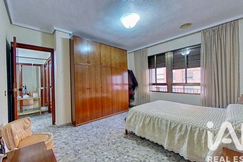 Apartamento en venta en Vila-real, Castellón, España 4 dormitorios, 105 m2 No. 185434 - foto 16