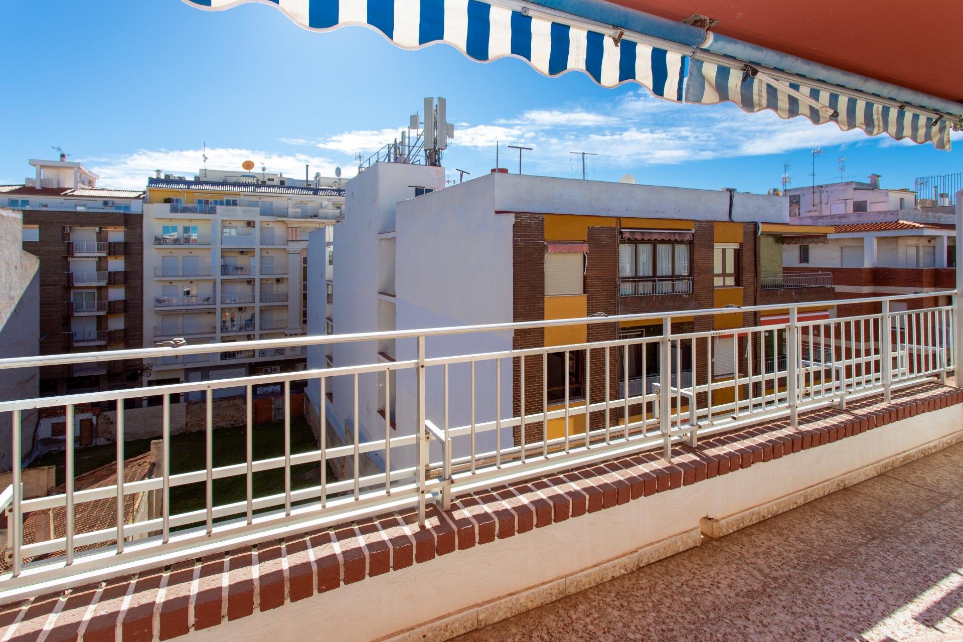 Apartament w Torrevieja, Alicante, Hiszpania 3 sypialnie, 88 mkw. nr 152082