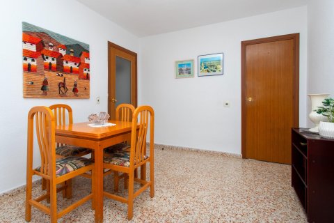 Apartment for sale in Torrevieja, Alicante, Spain 3 bedrooms, 88 sq.m. No. 152082 - photo 11