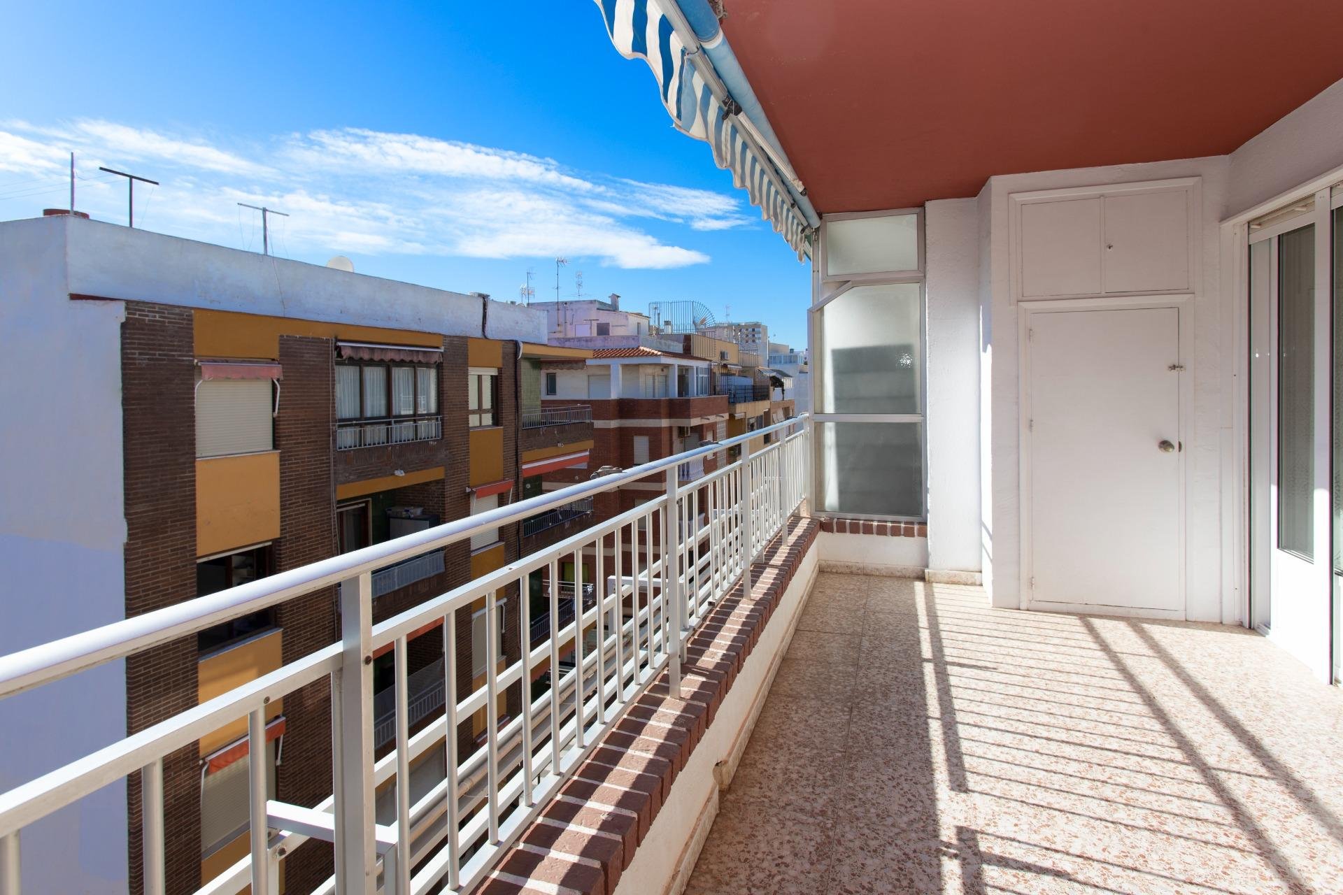 Apartament w Torrevieja, Alicante, Hiszpania 3 sypialnie, 88 mkw. nr 152082