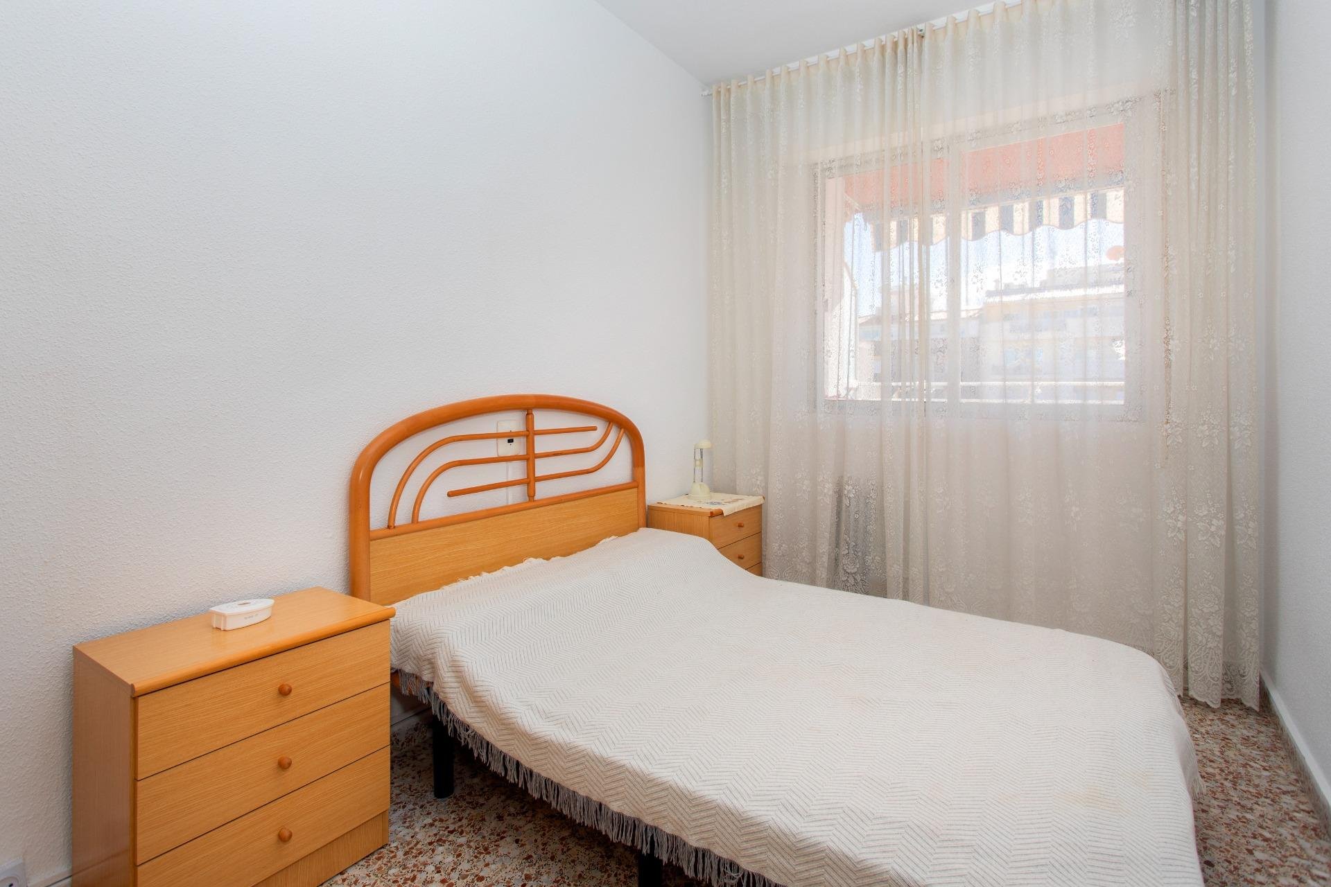 Apartament w Torrevieja, Alicante, Hiszpania 3 sypialnie, 88 mkw. nr 152082