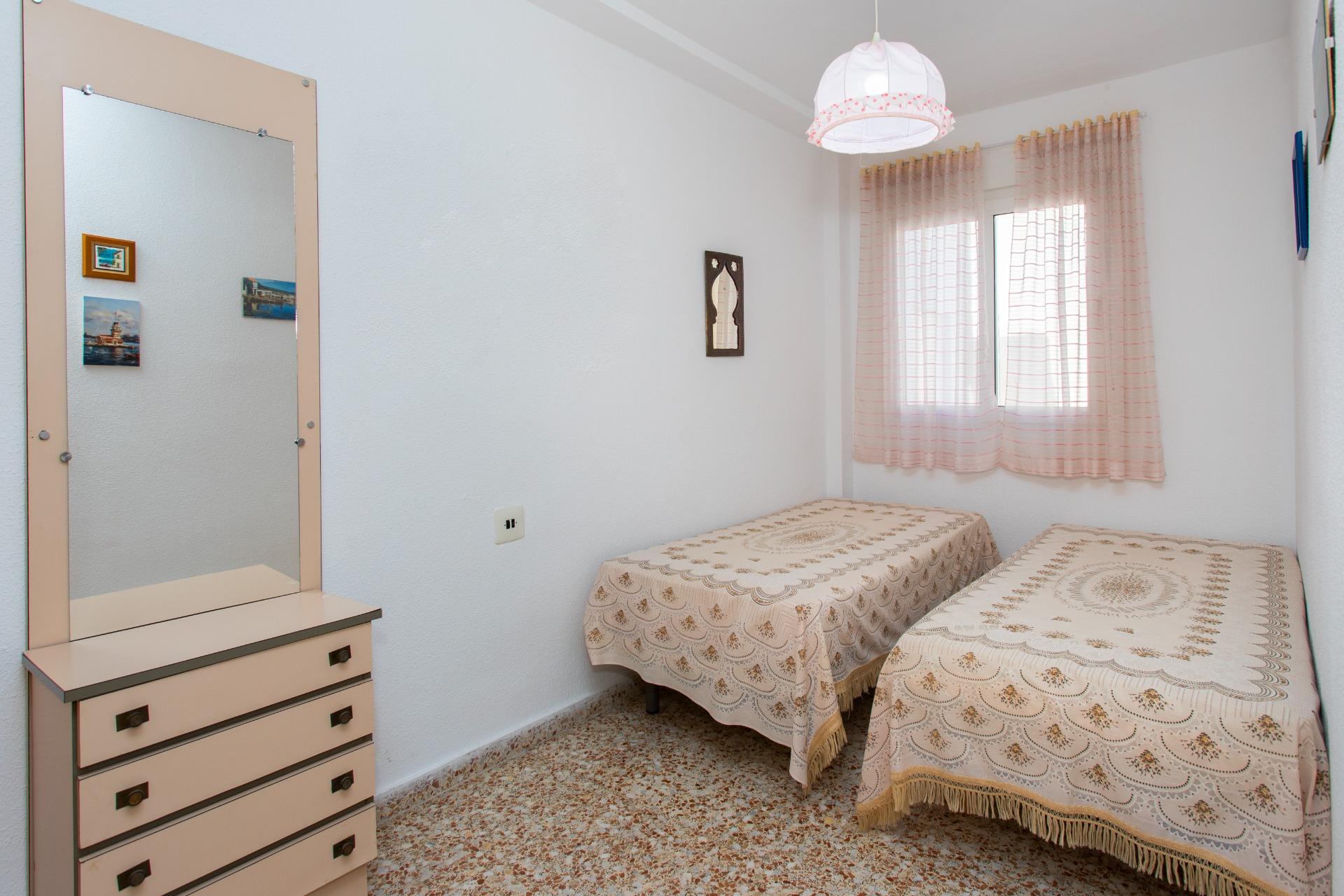 Apartament w Torrevieja, Alicante, Hiszpania 3 sypialnie, 88 mkw. nr 152082