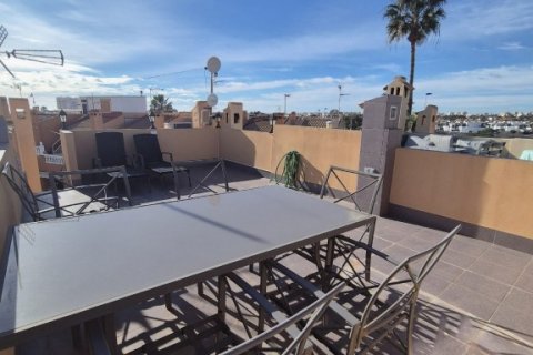 Villetta a schiera in vendita a La Rosaleda, Alicante, Spagna 3 camere da letto, 72 mq. N° 152077 - foto 16