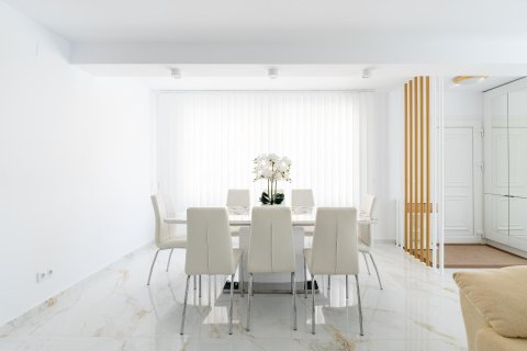 Townhouse for sale in Punta Prima, Alicante, Spain 4 bedrooms, 163 sq.m. No. 152078 - photo 10