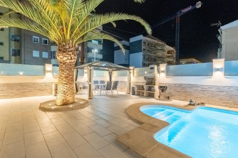 Townhouse for sale in Punta Prima, Alicante, Spain 4 bedrooms, 163 sq.m. No. 152078 - photo 6