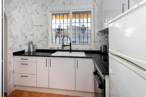 Villetta a schiera in vendita a Villamartin, Alicante, Spagna 2 camere da letto, 79 mq. N° 152081 - foto 13