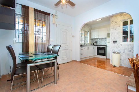 Villetta a schiera in vendita a Villamartin, Alicante, Spagna 2 camere da letto, 79 mq. N° 152081 - foto 15