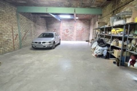 Liikekiinteistö myytävänä Sabadell, Barcelona, Espanja , 175 m2 No. 184820 - kuva 4